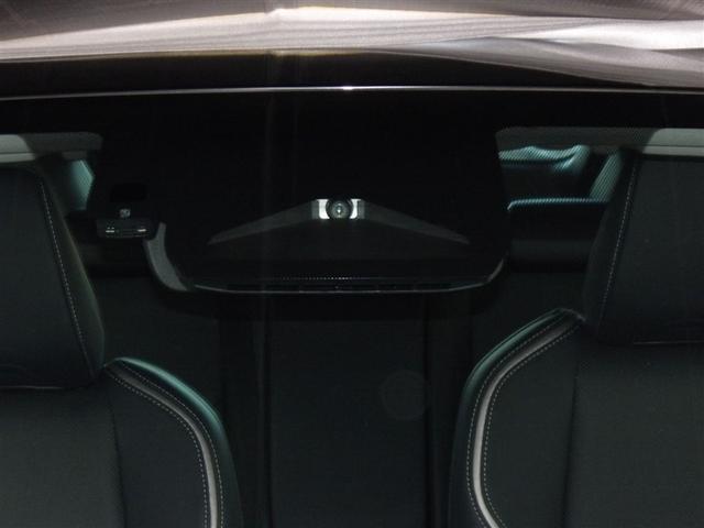 プリウス Ｚ　サポカーＳ　ブラインドスポットモニター　パノラミックビューモニター　クルーズコントロール　電源コンセント　両席シートヒーター　パワーシート　合成皮革シート　メディアプレイヤー接続　バックモニター（7枚目）