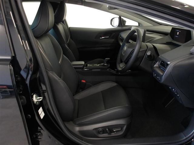 プリウス Ｚ　サポカーＳ　ブラインドスポットモニター　パノラミックビューモニター　クルーズコントロール　電源コンセント　両席シートヒーター　パワーシート　合成皮革シート　メディアプレイヤー接続　バックモニター（30枚目）