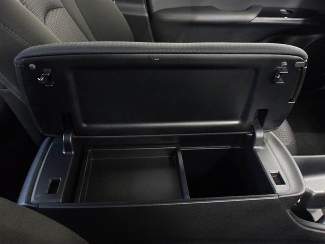 プリウス Ｓ　ワンセグ　メモリーナビ　ミュージックプレイヤー接続可　バックカメラ　衝突被害軽減システム　ＥＴＣ　ＬＥＤヘッドランプ（22枚目）