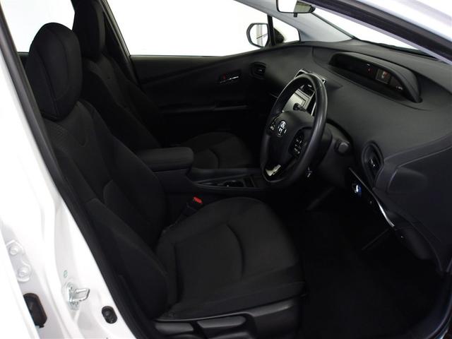 プリウス Ｓ　ワンセグ　メモリーナビ　ミュージックプレイヤー接続可　バックカメラ　衝突被害軽減システム　ＥＴＣ　ＬＥＤヘッドランプ（28枚目）