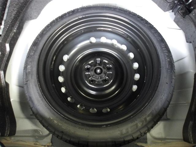 プリウス Ｓ　ワンセグ　メモリーナビ　ミュージックプレイヤー接続可　バックカメラ　衝突被害軽減システム　ＥＴＣ　ＬＥＤヘッドランプ（31枚目）