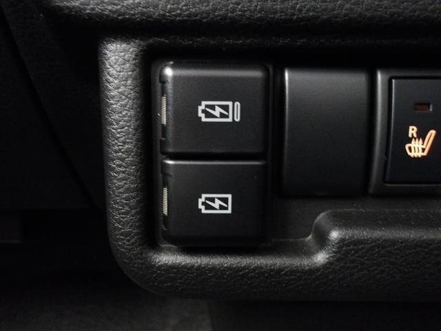 ワゴンＲスマイル ハイブリッドＳ　サポカーＳ　両側電動スライドドア　両席シートヒーター　メディアプレイヤー接続　ＤＶＤＣＤ再生　フルセグ　ベンチシート　車線逸脱警報　横滑り防止装置　モケットシート　スマートキー　アイドリングストップ（11枚目）