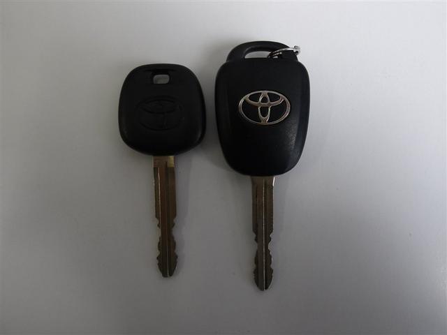 ヴィッツ ハイブリッドＦ　ワンセグ　ＨＤＤナビ　ＤＶＤ再生　ミュージックプレイヤー接続可　バックカメラ　衝突被害軽減システム　ＥＴＣ（34枚目）