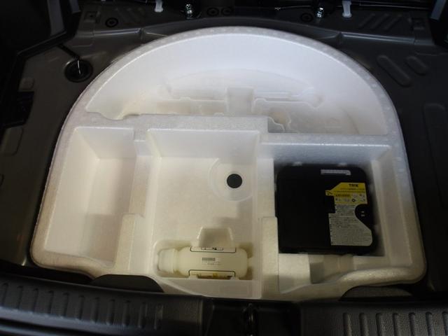 ヤリス Ｚ　ミュージックプレイヤー接続可　バックカメラ　衝突被害軽減システム　ＥＴＣ　ドラレコ　ＬＥＤヘッドランプ（32枚目）