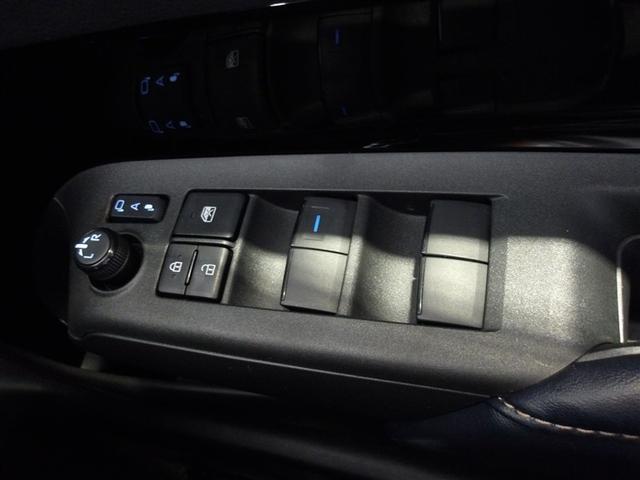 アクア Ｚ　サポカーＳ　クルーズコントロール　ＥＴＣ　前後ドライブレコーダー　電源コンセント　ブラインドスポットモニター　パノラミックビューモニター　両席シートヒーター　バックモニター　パワーシート（22枚目）