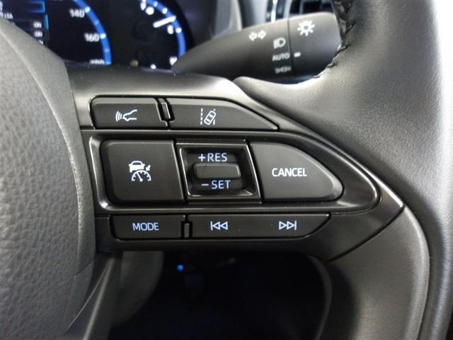 ヤリスクロス ハイブリッドＺ　サポカーＳ　クルーズコントロール　前後ドライブレコーダー　ＥＴＣ　ブラインドスポットモニター　両席シートヒーター　リアスポイラー　メディアプレイヤー接続　バックモニター　純正アルミ（6枚目）