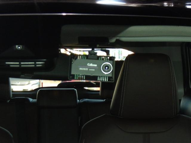 ヤリスクロス ハイブリッドＺ　サポカーＳ　クルーズコントロール　前後ドライブレコーダー　ＥＴＣ　ブラインドスポットモニター　両席シートヒーター　リアスポイラー　メディアプレイヤー接続　バックモニター　純正アルミ（8枚目）