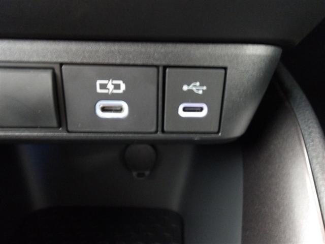 ヤリス G サポカーS ETC 前後ドライブレコーダー メディアプレイヤー接続 バックモニター モケットシート フルセグ 車線逸脱警報 横滑り防止装置 パワーウィンドウ 先進ライト スマートキー(17枚目)