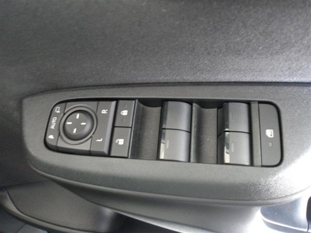 ヤリス G サポカーS ETC 前後ドライブレコーダー メディアプレイヤー接続 バックモニター モケットシート フルセグ 車線逸脱警報 横滑り防止装置 パワーウィンドウ 先進ライト スマートキー(20枚目)