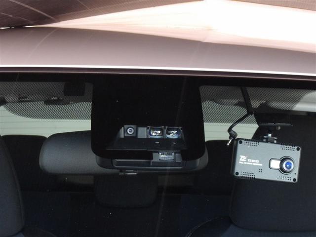 ヴィッツ Ｆ　セーフティーエディションＩＩ　フルセグ　メモリーナビ　ＤＶＤ再生　バックカメラ　衝突被害軽減システム　ＥＴＣ　ドラレコ　ＬＥＤヘッドランプ（3枚目）