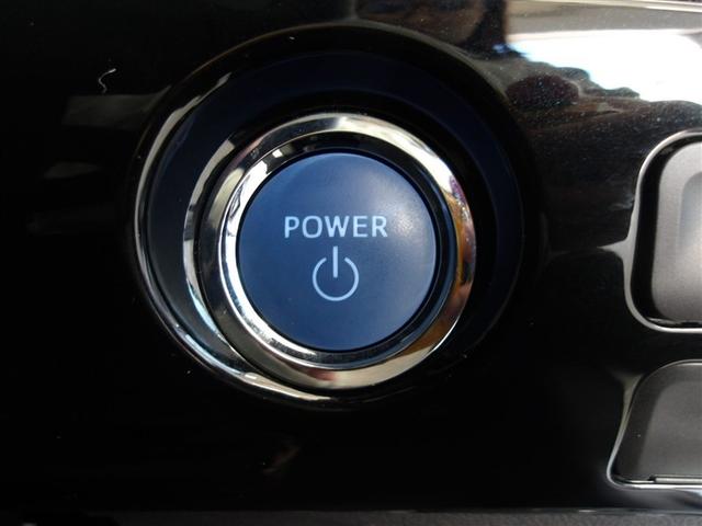 プリウス Ｓ　フルセグ　メモリーナビ　ＤＶＤ再生　バックカメラ　衝突被害軽減システム　ＥＴＣ　ＬＥＤヘッドランプ（12枚目）