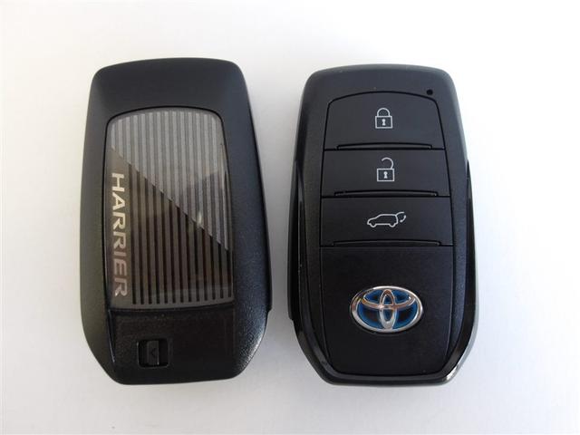 ハリアーハイブリッド Ｚ　革シート　４ＷＤ　フルセグ　ミュージックプレイヤー接続可　バックカメラ　衝突被害軽減システム　ＥＴＣ　ドラレコ　ＬＥＤヘッドランプ（30枚目）