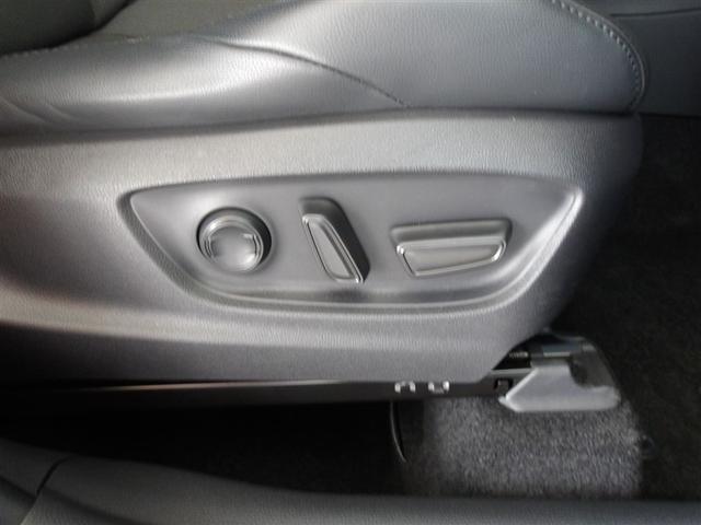 カローラクロス Z サポカーS クルーズコントロール ドライブレコーダー ETC パワーシート 両席シートヒーター 本革(一部)シート メディアプレイヤー接続 バックモニター LEDヘッドライト スマートキー(20枚目)