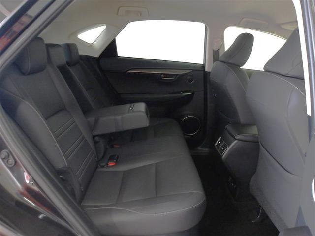 ���A�V�[�g����Ƃ肠��X�y�[�X����������m�ۂ��Ă��܂��B