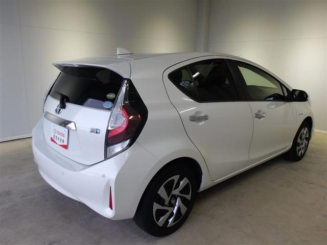 アクア Ｓスタイルブラック　サポカーＳ　ＥＴＣ　前後ドライブレコーダー　メディアプレイヤー接続　ＤＶＤＣＤ再生　バックモニター　ＬＥＤヘッドライト　車線逸脱警報　横滑り防止装置　モケットシート　パワーウィンドウ（2枚目）