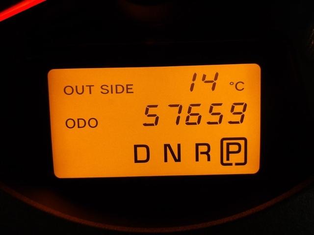 ���s����