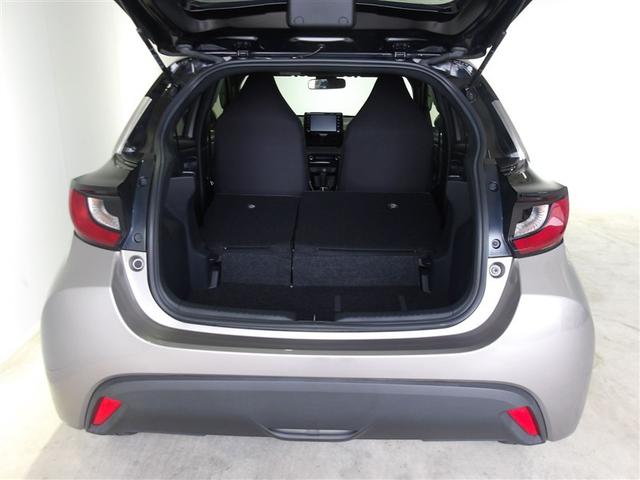 ヤリス Ｇ　サポカー　メディアプレイヤー接続　バックモニター　モケットシート　車線逸脱警報　横滑り防止装置　スマートキー　パワーステアリング　パワーウィンドウ　モケットシート　先進ライト（29枚目）