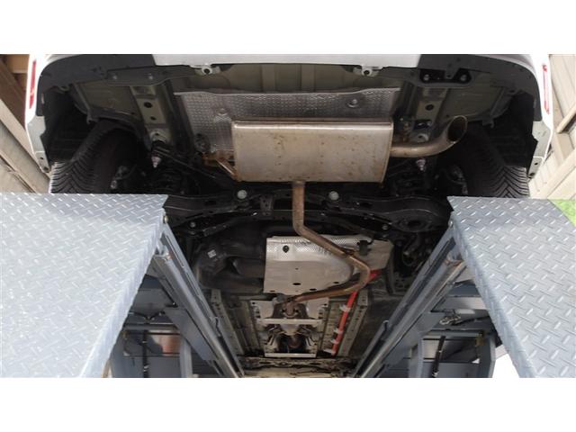 カローラツーリング ハイブリッド　Ｇ　フルセグ　ミュージックプレイヤー接続可　バックカメラ　衝突被害軽減システム　ＥＴＣ　ＬＥＤヘッドランプ（32枚目）