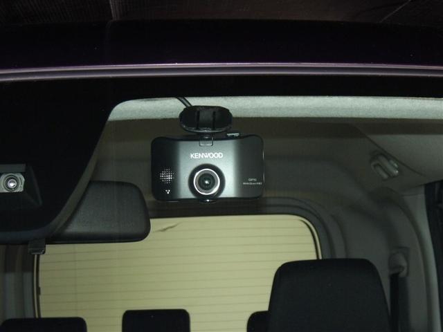 �h���C�u���R�[�_�[�t���ŗl�X�ȃg���u���̉��������̎菕���ɂȂ�܂��B