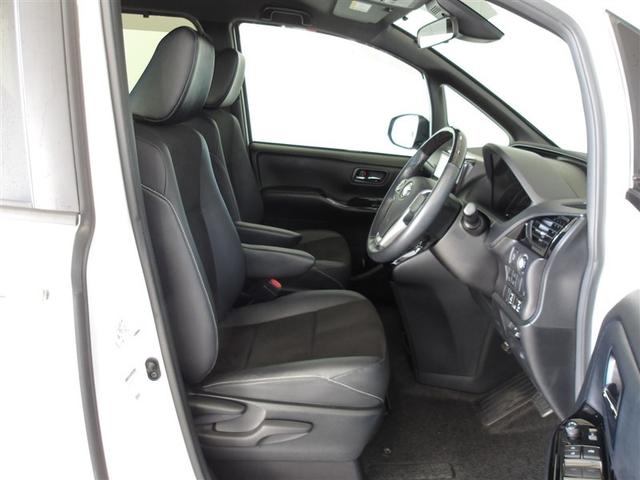 ���݂������āA����S�n���ǂ��\�t�@�[�̂悤�ȃV�[�g�B�^�]�Ȃ�����Ȃ������b�N�X���Ă���������܂��B