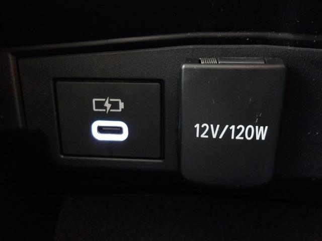 �O�ȂɃI�[�f�B�I�ڑ��s������-�`�[�q�Ə[�d�p�̂t�r�a�s������-�b�[�q������܂�