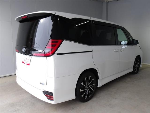 �y�g���^�F�蒆�Îԁz�@�R�̈��S�����̂P��Ɂ@�P�D�O�ꂵ�����@�Q�D�ԗ������ؖ����t���R�D�����O�����ۏؕt��