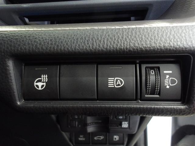 プリウス Ｚ　サポカーＳ　クルーズコントロール　ドライブレコーダー　電源コンセント　ＥＴＣ　フロントスポイラー　パワーシート　両席シートヒーター　メディアプレイヤー接続　バックモニター　合成皮革シート（16枚目）