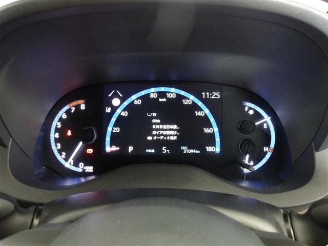 ヤリスクロス Ｚ　サポカーＳ　４ＷＤ　クルーズコントロール　パノラミックビューモニター　両席シートヒーター　バックモニター　メディアプレイヤー接続　合成皮革シート　フルセグ　ＬＥＤヘッドライト　車線逸脱警報（14枚目）