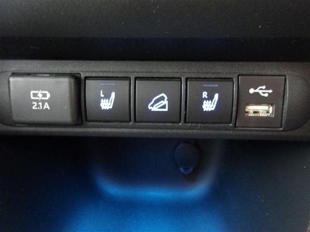 ヤリスクロス Ｚ　サポカーＳ　４ＷＤ　クルーズコントロール　パノラミックビューモニター　両席シートヒーター　バックモニター　メディアプレイヤー接続　合成皮革シート　フルセグ　ＬＥＤヘッドライト　車線逸脱警報（16枚目）