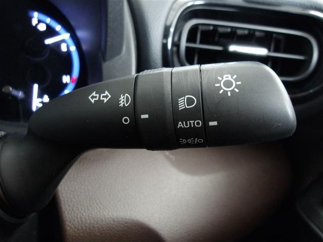 ヤリスクロス Ｚ　サポカーＳ　４ＷＤ　クルーズコントロール　パノラミックビューモニター　両席シートヒーター　バックモニター　メディアプレイヤー接続　合成皮革シート　フルセグ　ＬＥＤヘッドライト　車線逸脱警報（21枚目）