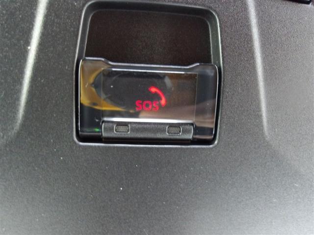 カローラクロス ハイブリッド　Ｚ　サポカーＳ　寒冷地仕様　クルーズコントロール　ＥＴＣ　両席シートヒーター　メディアプレイヤー接続　パワーシート　バックモニター　車線逸脱警報　横滑り防止装置　スマートキー　ＬＥＤヘッドライト（18枚目）