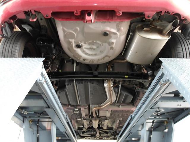 シエンタ G フルセグ メモリーナビ DVD再生 ミュージックプレイヤー接続可 バックカメラ 衝突被害軽減システム ETC 両側電動スライド ウオークスルー 乗車定員7人 3列シート アイドリングストップ(31枚目)