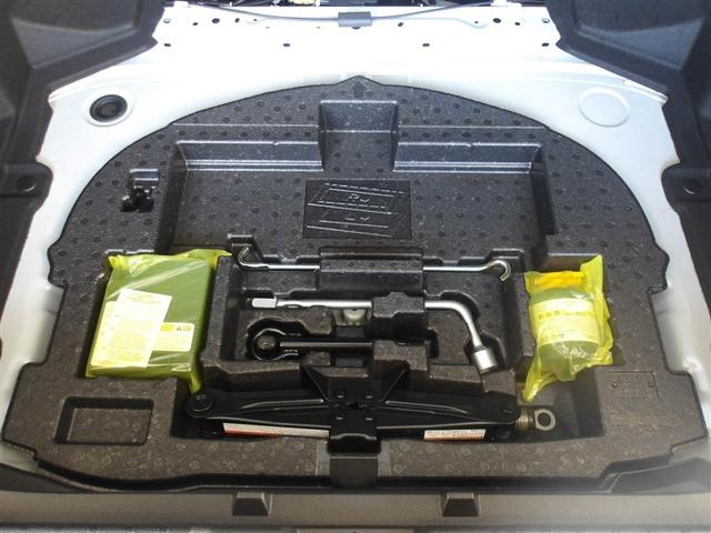 カローラスポーツ ハイブリッドＧ　スタイルパッケージ　サポカーＳ　寒冷地仕様　クルーズコントロール　ＥＴＣ　前後ドライブレコーダー　ブラインドスポットモニター　メディアプレイヤー接続　バックモニター　ＬＥＤヘッドライト　車線逸脱警報　横滑り防止装置（28枚目）