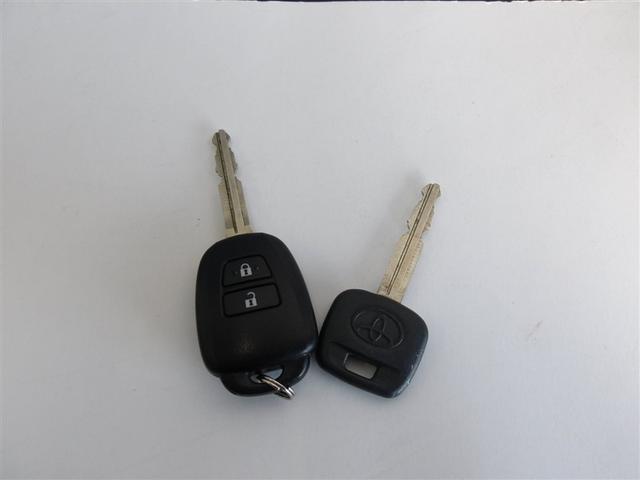 �X�}�[�g�L�[�Q�t���Ă��܂��B�L�[���g�т��邾���Ńh�A�̎{���E������G���W���X�^�[�g���ł��܂��B