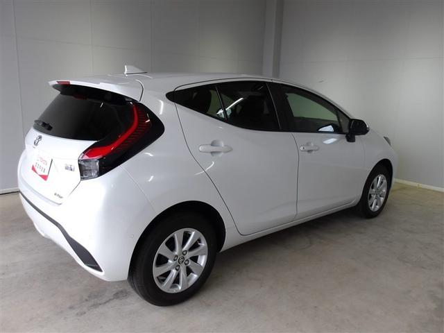 �y�g���^�F�蒆�Îԁz�@�R�̈��S�����̂P��Ɂ@�P�D�O�ꂵ�����@�Q�D�ԗ������ؖ����t���R�D�����O�����ۏؕt��