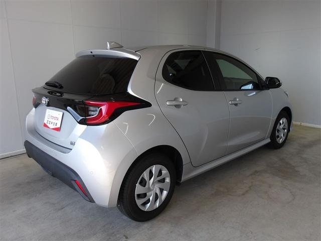 ヤリス ハイブリッドＧ　ミュージックプレイヤー接続可　バックカメラ　衝突被害軽減システム　ＥＴＣ　ＬＥＤヘッドランプ（2枚目）