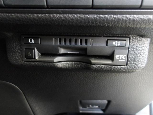 �R���\�[�����ɃX�b�L���ƃC���X�g�[�����ꂽ�r���g�C���d�s�b�ł��B�������H���X���[�Y�ɃQ�[�g�ʉ߂ł��܂��B