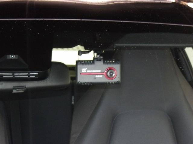 ヤリス G フルセグ メモリーナビ ミュージックプレイヤー接続可 バックカメラ 衝突被害軽減システム ETC ドラレコ LEDヘッドランプ(8枚目)