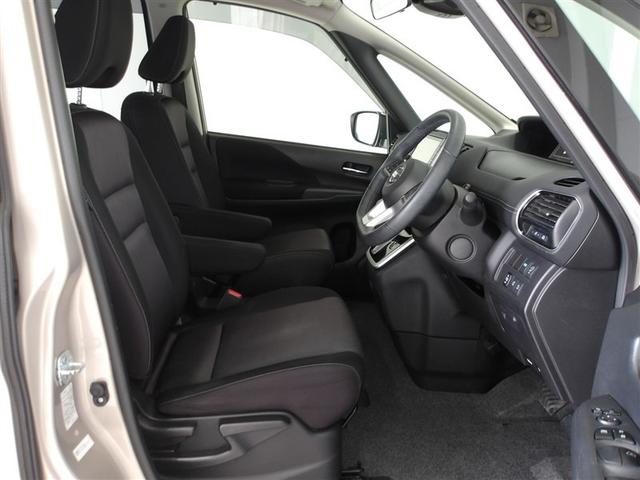 セレナ ハイウェイスター プロパイロットエディション 4WD フルセグ メモリーナビ DVD再生 ミュージックプレイヤー接続可 後席モニター バックカメラ 衝突被害軽減システム ETC ドラレコ 両側電動スライド LEDヘッドランプ ウオークスルー(24枚目)