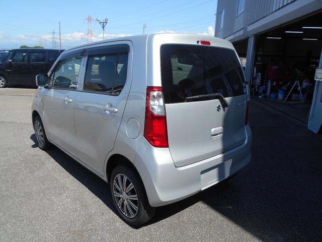 ワゴンＲ ＦＸ　禁煙車　アイドリングストップ　ＣＤ再生　キーレスエントリー　ベンチシート　フルフラットシート　衝突安全ボディ　ＡＢＳ　エアコン　運転席・助手席エアバック（3枚目）