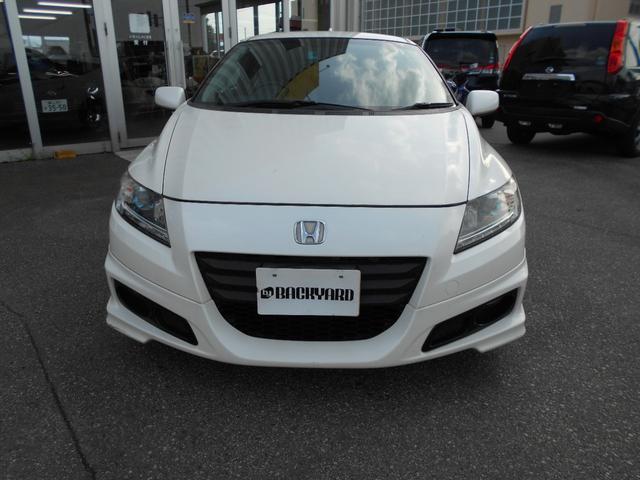 ＣＲ－Ｚ α　キーレスエントリー　スマートキー　盗難防止システム　衝突安全ボディ　アイドリングストップ　ＣＤ　ＤＶＤ　ＡＢＳ　ＥＳＣ　ＨＩＤ（8枚目）