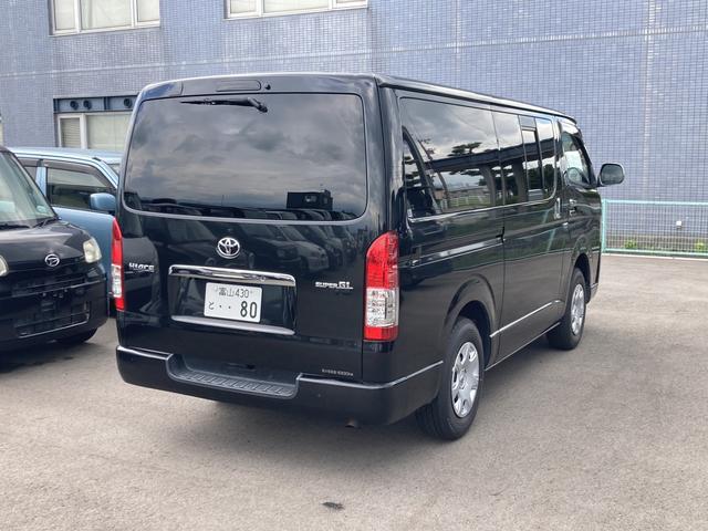 ロングGL 4WD ETC バックカメラ ナビ オートライト キーレスエントリー 電動格納ミラー AT CD ミュージックプレイヤー接続可 100V電源 エアコン パワーステアリング(17枚目)