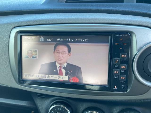 ジュエラ　キーレスエントリー　ナビ　ＴＶ　ＣＤ　運転席・助手席エアバッグ　ＡＢＳ　衝突安全ボディ　電動格納ミラー　マニュアルエアコン　パワーウインドウ　パワーステアリング(2枚目)