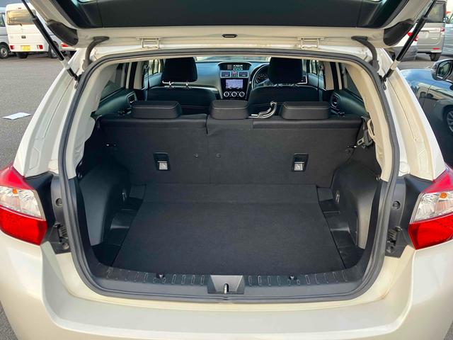 インプレッサスポーツ 2.0i バックカメラ ナビ TV オートクルーズコントロール アルミホイール オートライト キーレスエントリー アイドリングストップ 電動格納ミラー CVT 盗難防止システム ABS ESC CD USB(10枚目)