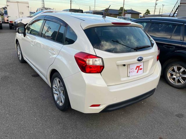 インプレッサスポーツ 2.0i バックカメラ ナビ TV オートクルーズコントロール アルミホイール オートライト キーレスエントリー アイドリングストップ 電動格納ミラー CVT 盗難防止システム ABS ESC CD USB(11枚目)