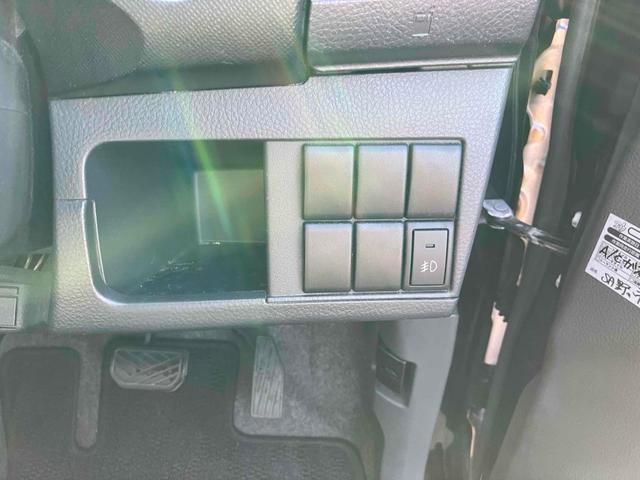 ワゴンRスティングレー X HID スマートキー 電動格納ミラー ベンチシート CVT 盗難防止システム ABS CD アルミホイール 衝突安全ボディ エアコン パワーステアリング パワーウィンドウ(31枚目)