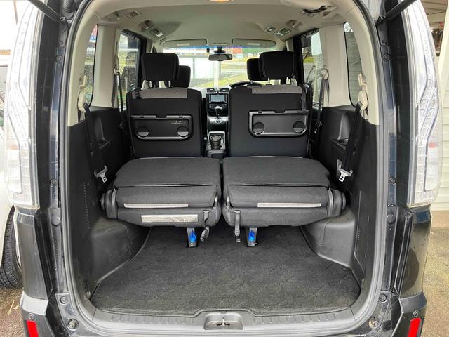 セレナ ２０Ｘ　Ｓ－ハイブリッドアドバンスドセーフティパック　ドライブレコーダー　ＥＴＣ　全周囲カメラ　ナビ　ＴＶ　クリアランスソナー　オートクルーズコントロール　レーンアシスト　衝突被害軽減システム　両側電動スライドドア　オートライト　スマートキー（10枚目）