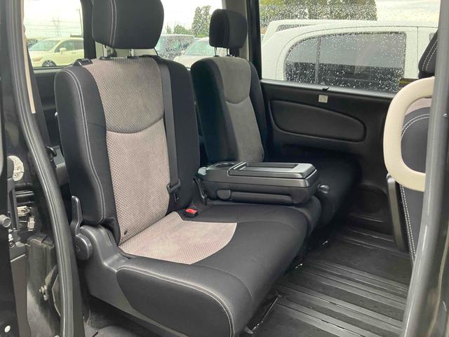 セレナ ２０Ｘ　Ｓ－ハイブリッドアドバンスドセーフティパック　ドライブレコーダー　ＥＴＣ　全周囲カメラ　ナビ　ＴＶ　クリアランスソナー　オートクルーズコントロール　レーンアシスト　衝突被害軽減システム　両側電動スライドドア　オートライト　スマートキー（16枚目）