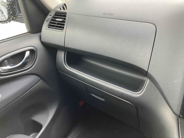 セレナ ２０Ｘ　Ｓ－ハイブリッドアドバンスドセーフティパック　ドライブレコーダー　ＥＴＣ　全周囲カメラ　ナビ　ＴＶ　クリアランスソナー　オートクルーズコントロール　レーンアシスト　衝突被害軽減システム　両側電動スライドドア　オートライト　スマートキー（33枚目）