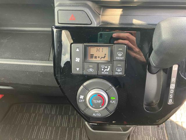 ピクシスメガ Ｌ　ＳＡＩＩＩ　４ＷＤ　両側電動スライドドア　クリアランスソナー　衝突被害軽減システム　オートマチックハイビーム　オートライト　スマートキー　アイドリングストップ　電動格納ミラー　シートヒーター　ベンチシート　ＣＶＴ（19枚目）